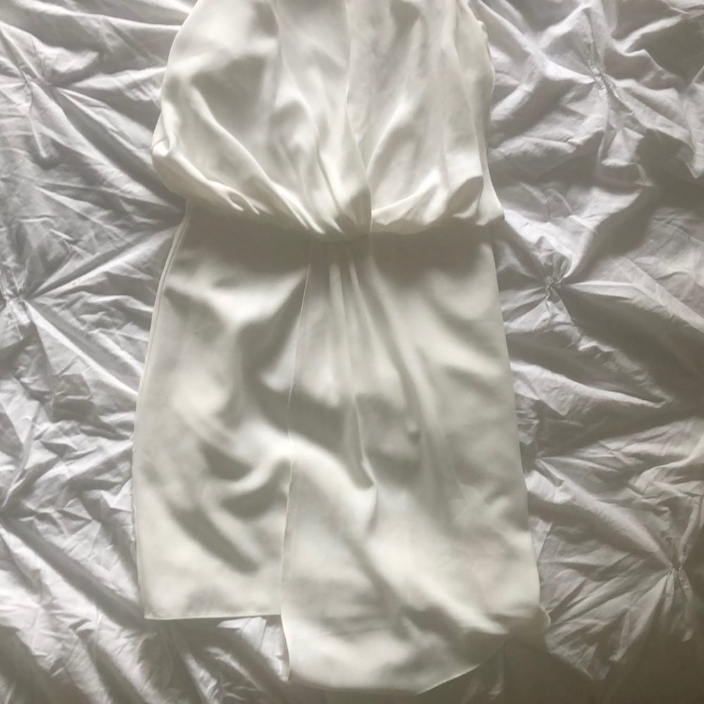 Mini dress - Picture 2 of 3